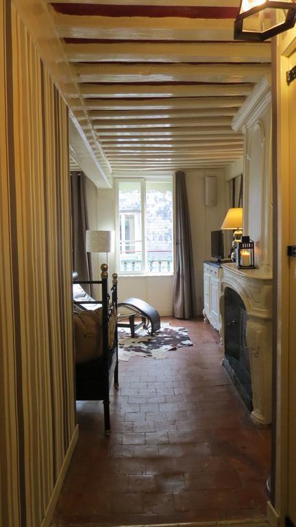 Appartement Le Notre Dame Honfleur Exterior photo